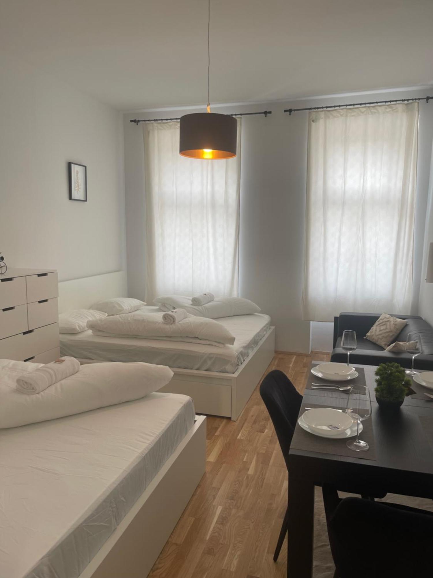 New Apartment With Balcony 11 ウィーン エクステリア 写真