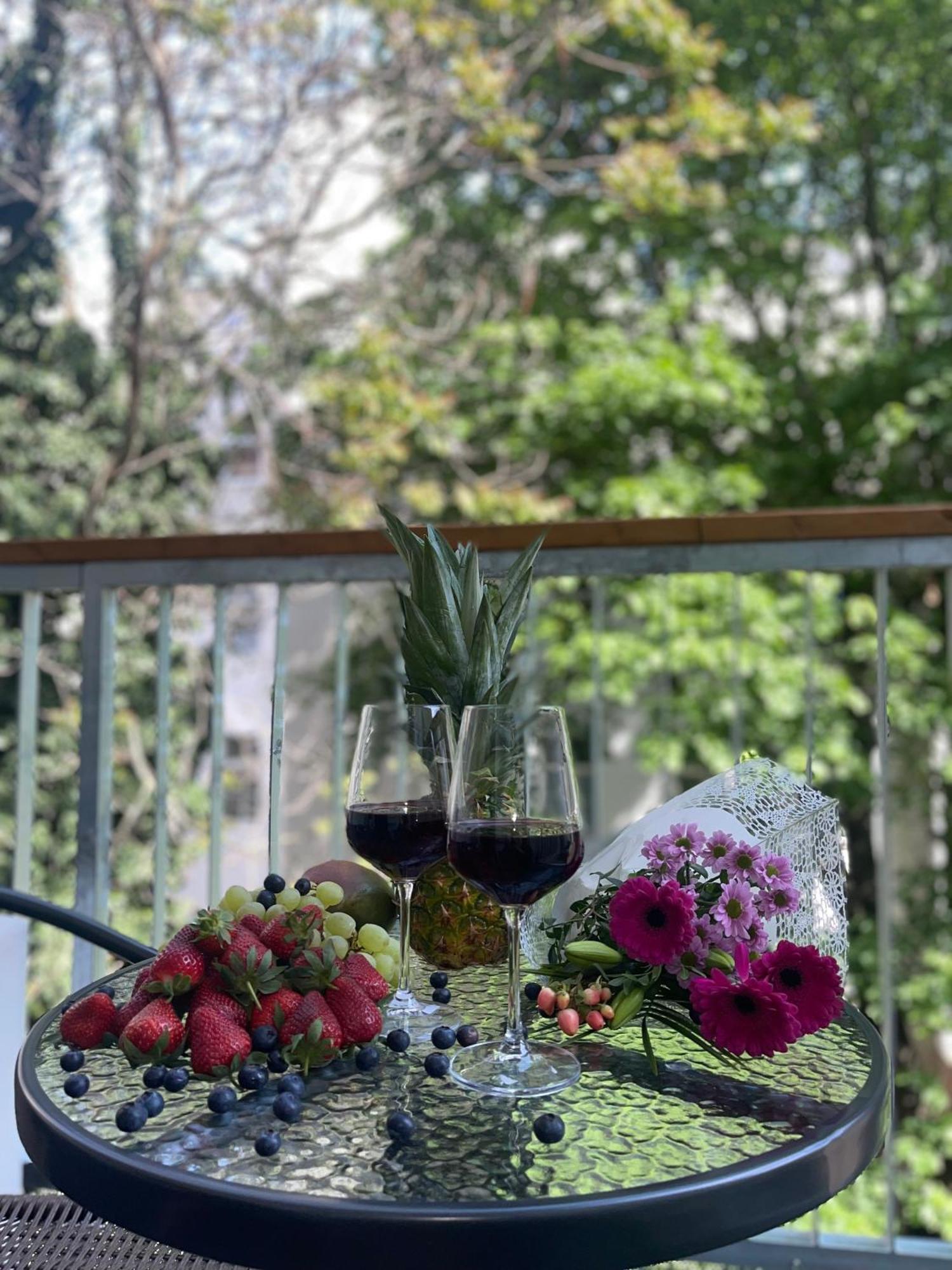 New Apartment With Balcony 11 ウィーン エクステリア 写真